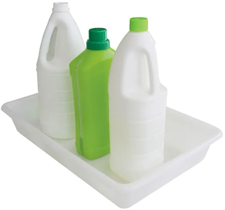 Bac plat blanc 5 litres 43 x 28 x ht 7 cm Gilac