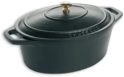 Cocotte ovale en fonte noire 35 x 28 cm Le Chasseur