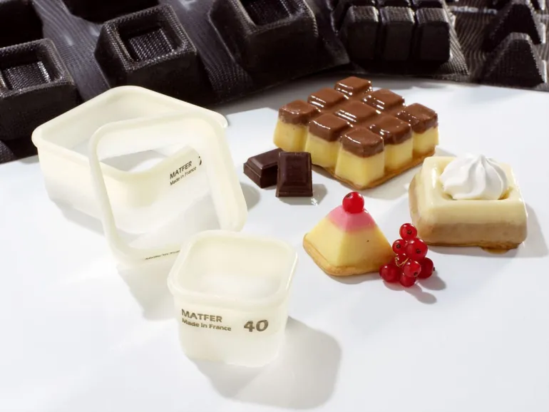 Emporte-pièce carré Exoglass® 7 x 7 cm Matfer