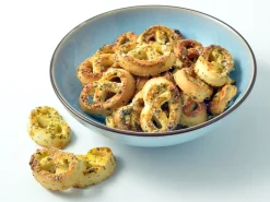 Emporte-pièce poussoir à bretzel acier inoxydable 6 cm Patisse