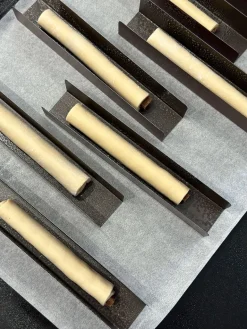 Moule barre viennoiserie antiadhésif 25 x 4,2 x ht 4 cm Mallard Ferrière