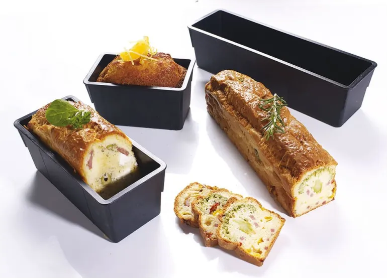 Moule à cake évasé Exoglass® 30 x 8 x ht 8 cm Matfer