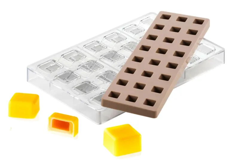 Moule chocolat avec insert 24 carrés 2,5 x 2,5 cm Silikomart