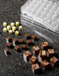 Moule chocolat cube 1,7 x 1,7 cm Pavoni