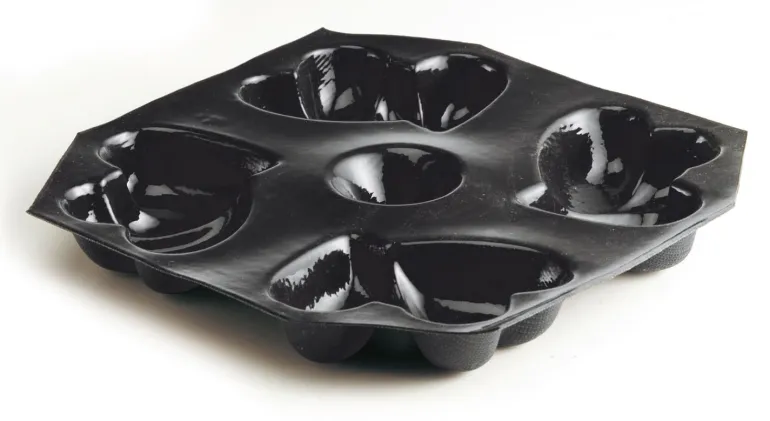 Moule 8 cœurs entrelacés 60 x 40 cm Flexipan