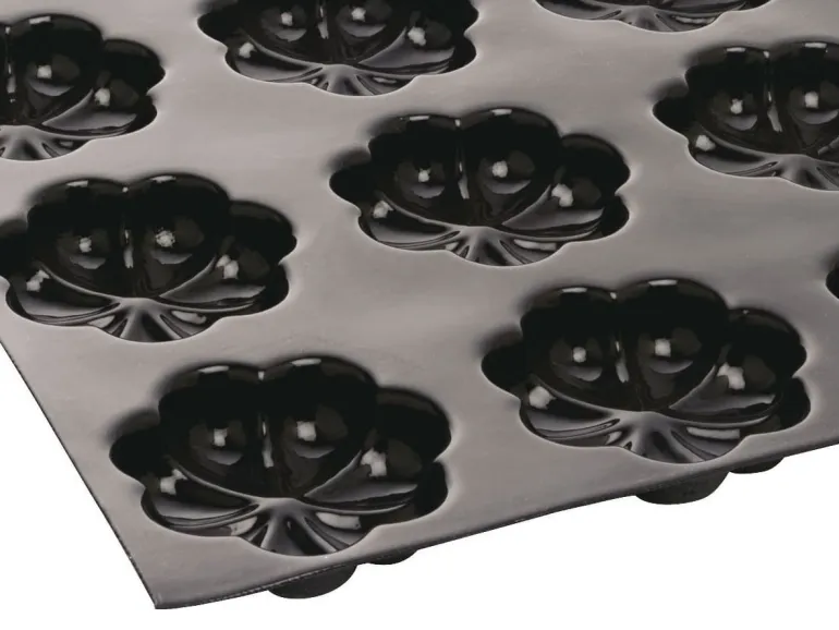 Moule 24 fleurs de printemps 60 x 40 cm Flexipan