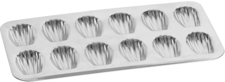 Moule à madeleines en fer blanc 12 empreintes 39 x 20 cm Gobel