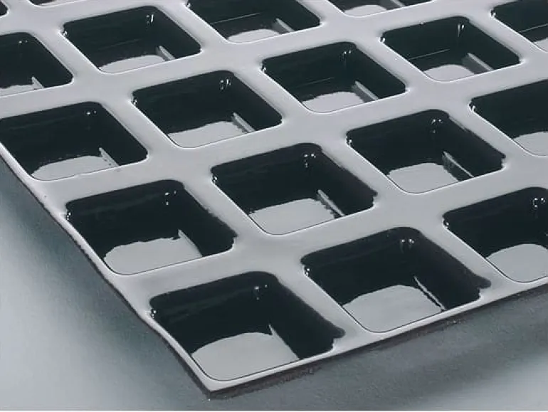Moule 60 petits fours carrés 60 x 40 cm Flexipan