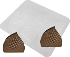 Moule pour embout de bûche forme volute