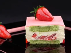 Pâte d'amande Suprême aux pistaches origine Méditerranée 1 kg Lubeca