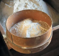 Tamis en bois Maille n°16