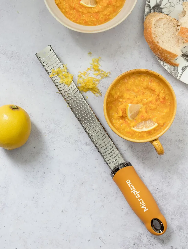 Zesteur râpe Classic Microplane Jaune moutarde Microplane